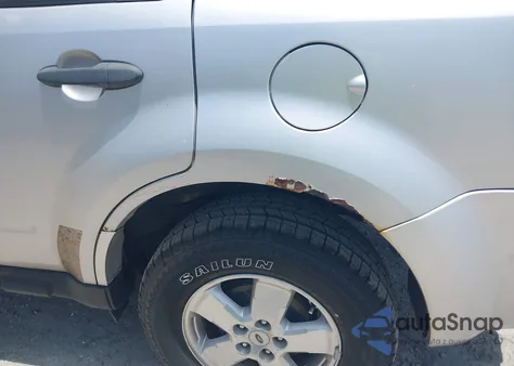 2010 Ford Escape Xls from USA, damaged, VIN 1FMCU0C78AKA80465